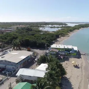 2* Guest house Luichy's Seaside At Playa